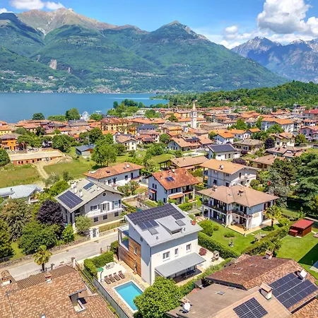 Family With Pool And Amazing Panoramic Penthouse Colico