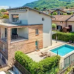 Family With Pool And Amazing Panoramic Penthouse コーリコ