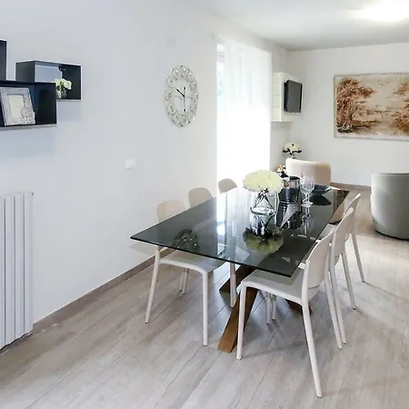 Family With Pool And Amazing Panoramic Penthouse Tatil Evi Colico