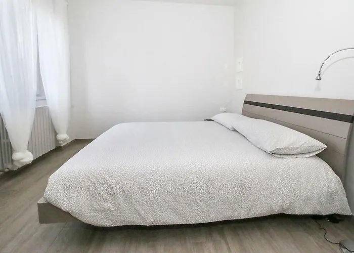 Family With Pool And Amazing Panoramic Penthouse