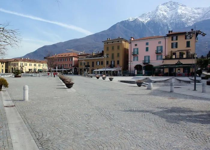 Family With Pool And Amazing Panoramic Penthouse * Colico