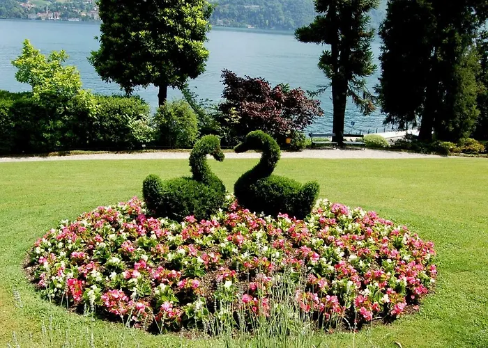 Family With Pool And Amazing Panoramic Penthouse * Colico