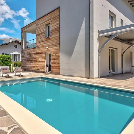 Vakantiehuis Family With Pool And Amazing Panoramic Penthouse *