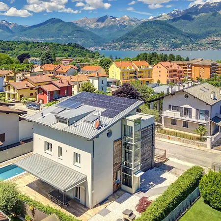 Family With Pool And Amazing Panoramic Penthouse * Colico