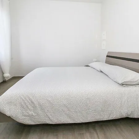 Family With Pool And Amazing Panoramic Penthouse