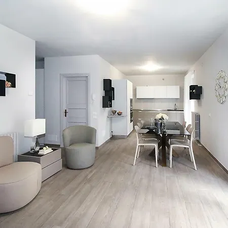 Family With Pool And Amazing Panoramic Penthouse Vakantiehuis